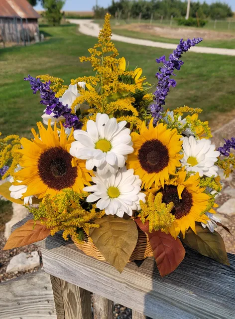 Lee County Floral LLC