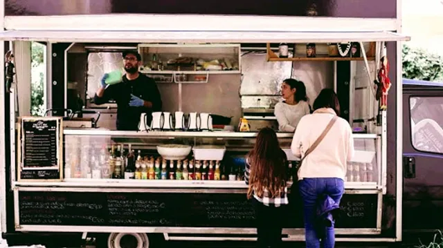 Ficupala Street Food