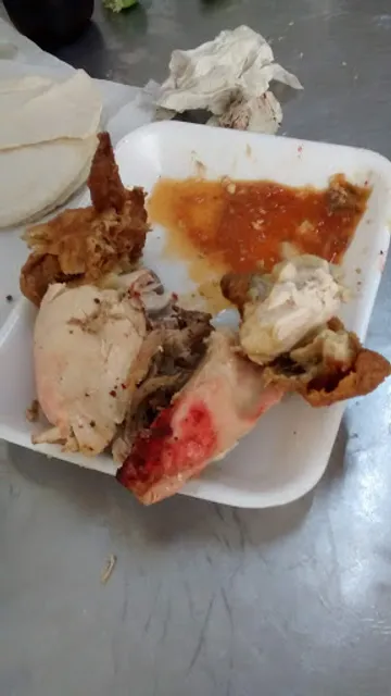 Pollo Rico Félix U. Gómez