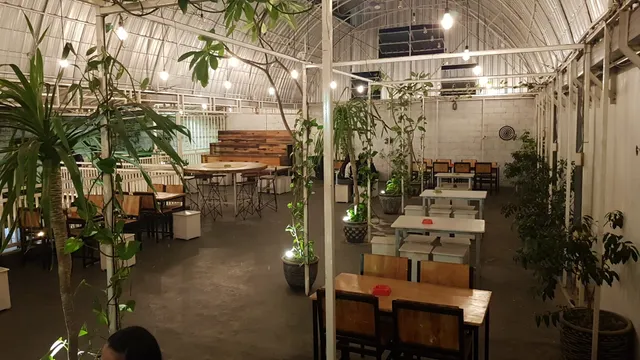 BARREL Coffee Garage