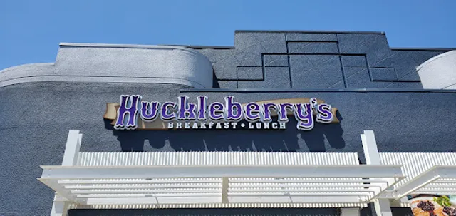 Huckleberry's Breakfast & Lunch