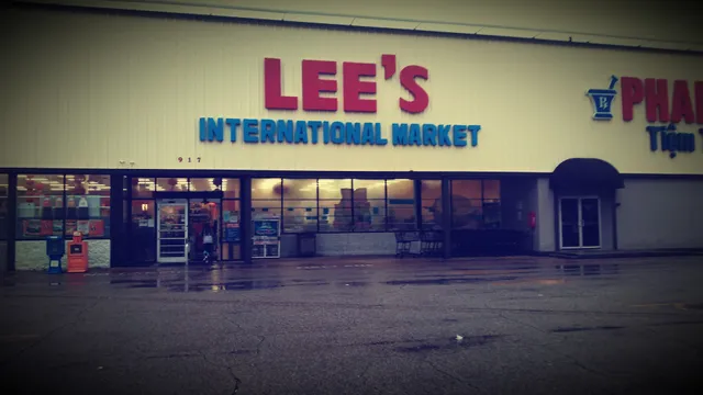 Lee's Grocery
