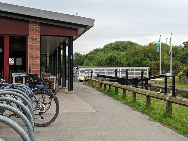 Hollingwood Hub (Chesterfield Canal Trust)