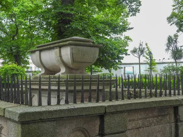 Tomb of Sir John Moore