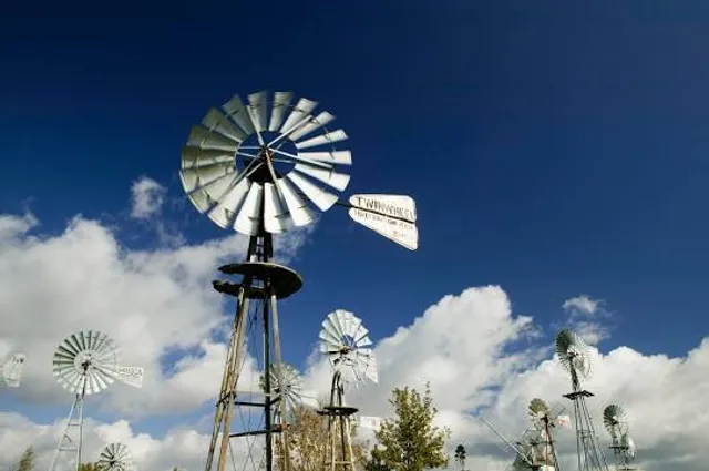 Mid-America Windmill Museum