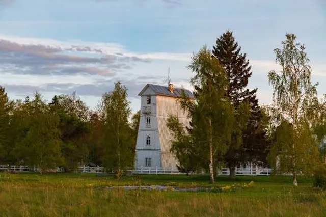 Suurupi Lighthouse Front area/ Suurupi alumise tuletorni kompleks