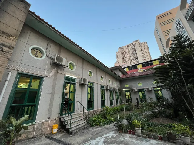 place image