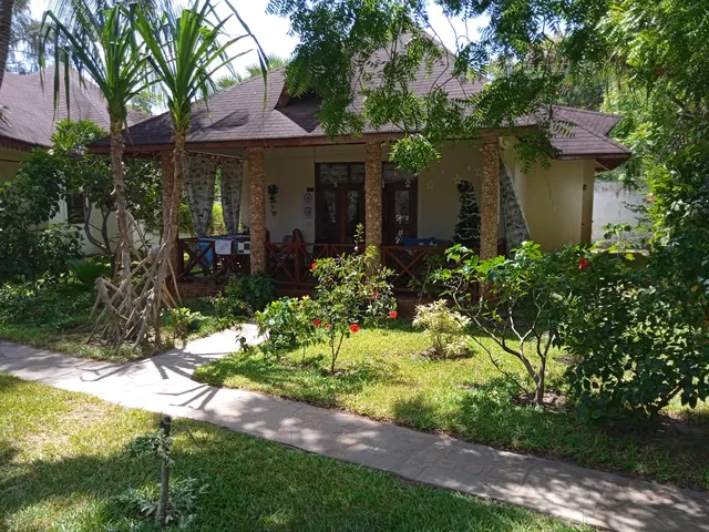 R_4 Kilimandogo Residence