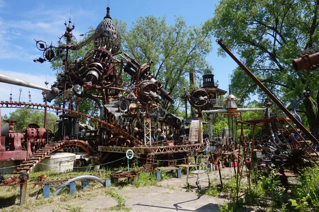 Dr. Evermor's Sculpture Park
