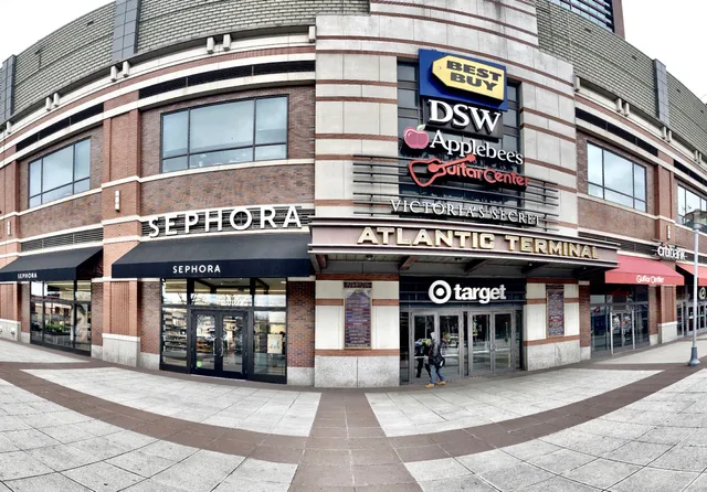 Atlantic Terminal Mall