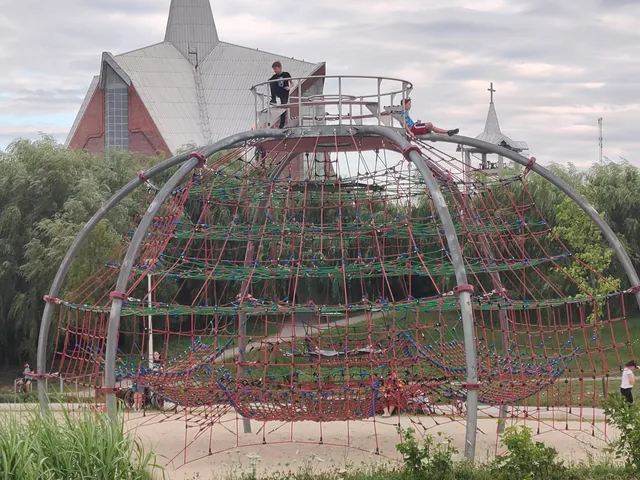 Park Miejski im. Górników Siarkowych