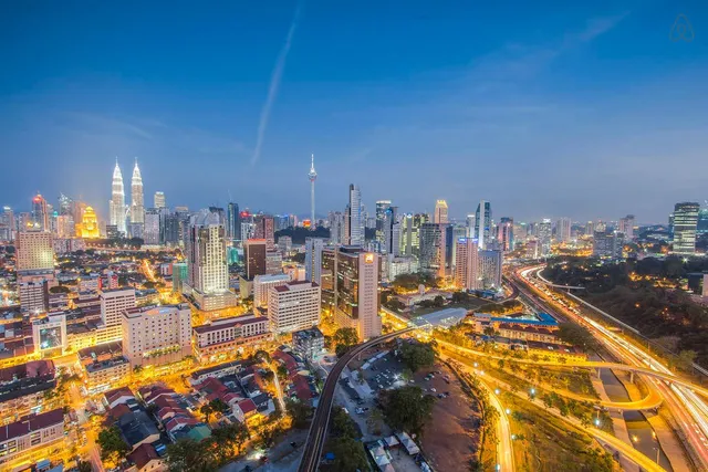 Cosy studio apartment @ Regalia Residence