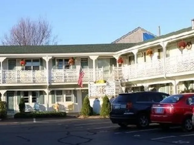 Seascape Inn