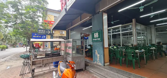 Hai Xom Beer Restaurant