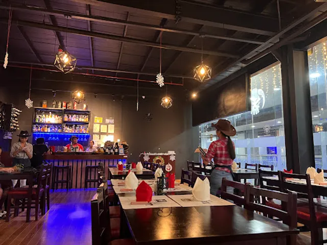 Steakhouse HANGOUT MACTAN