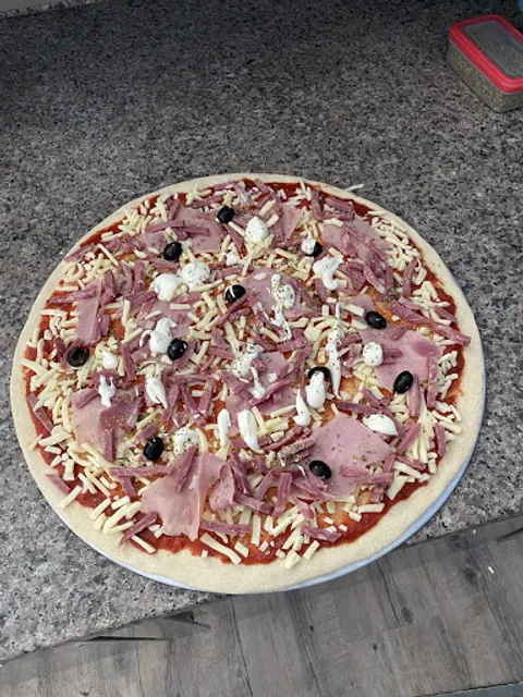 La Tour De Pizz