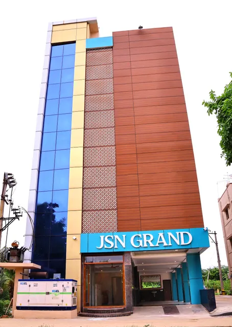 JSN GRAND
