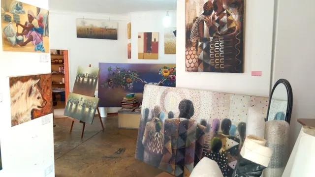 Wayi Wayi Art Studio & Gallery