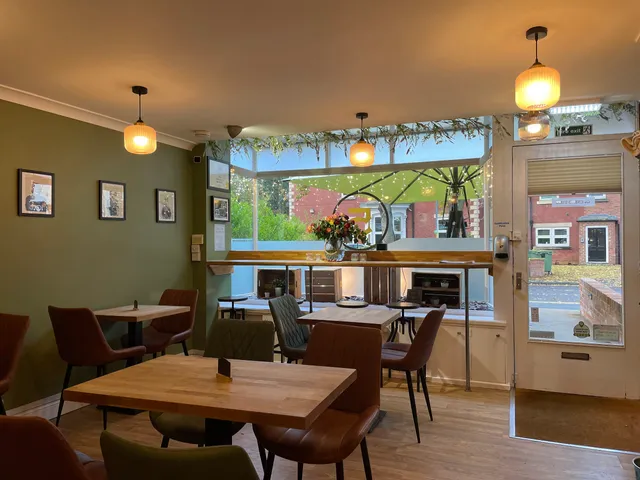 Serino’s Deli & Wine Bar