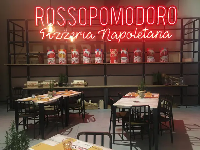 Rossopomodoro Grand Tour Italia