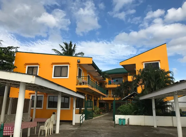 Marvin's Seaside Inn