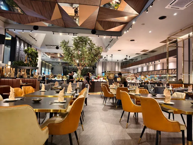 Kuroma Buffet & Dining