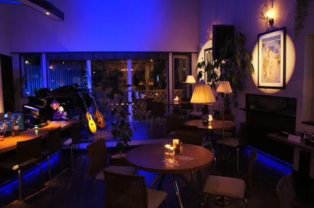 レストラン カヴァティーナ