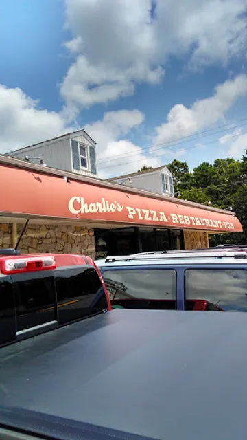 Charlie's Pizza