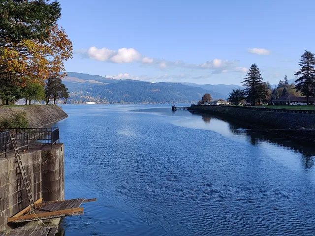 Cascade Locks Marine Park