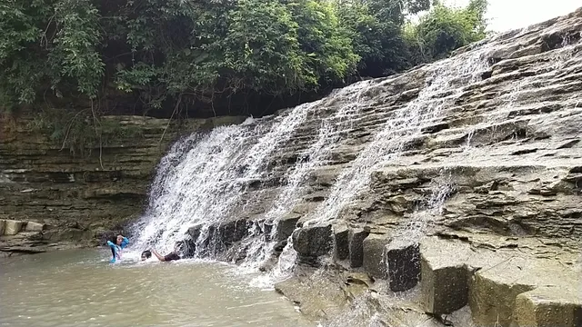 Air Terjun Watu Ondo
