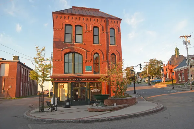 Tides Institute & Museum of Art