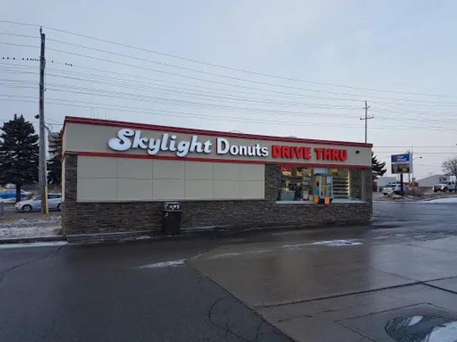 Skylight Donuts Drive Thru