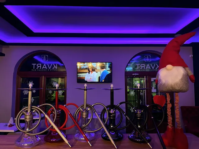 KVART CAFFE & HOOKAH BAR