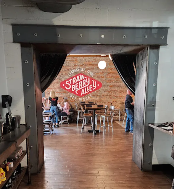 Strawberry Alley Ale Works