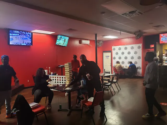 NOLA Daiquiris: Wings & Things