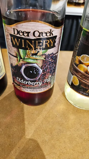 Deer Creek Winery at The Mall at Robinson
