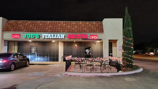 Joe's Italian Bistro