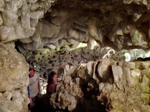 Crystal Cave