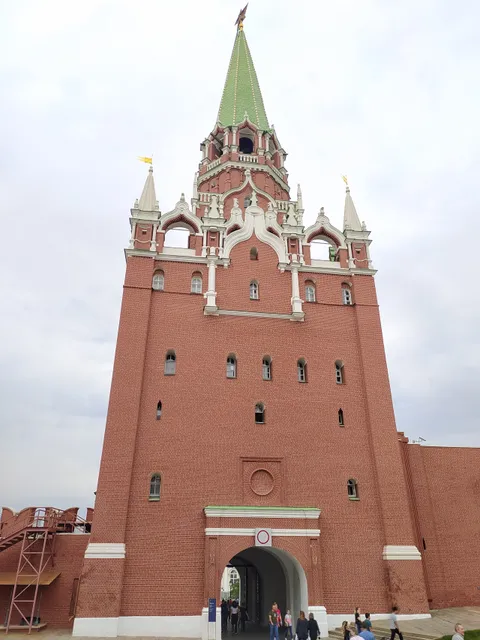 Troitskaya Tower