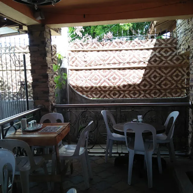 Street 74 Restaurant