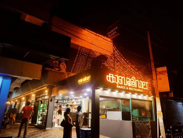 kabooliwala Bakes & Restaurant, കാബൂളിവാലാ ബേക്ക്സ് & റെസ്റ്റോറന്റ്