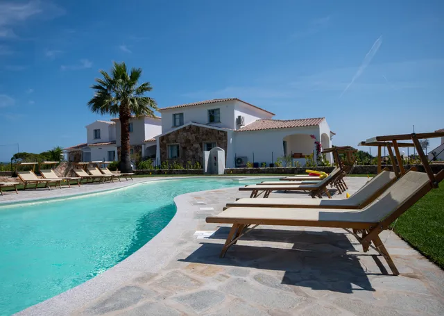 ENAJA - Luxury Retreat