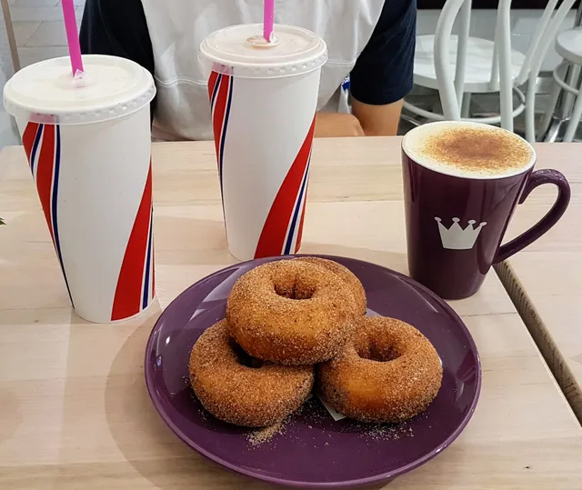 Donut King Warriewood Square K1007