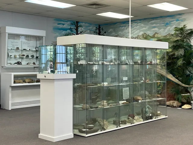 Pinal Geology & Mineral Museum