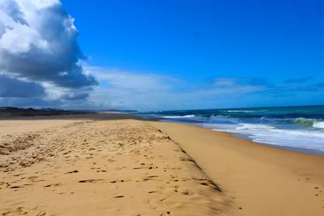 Lakes Entrance Beach