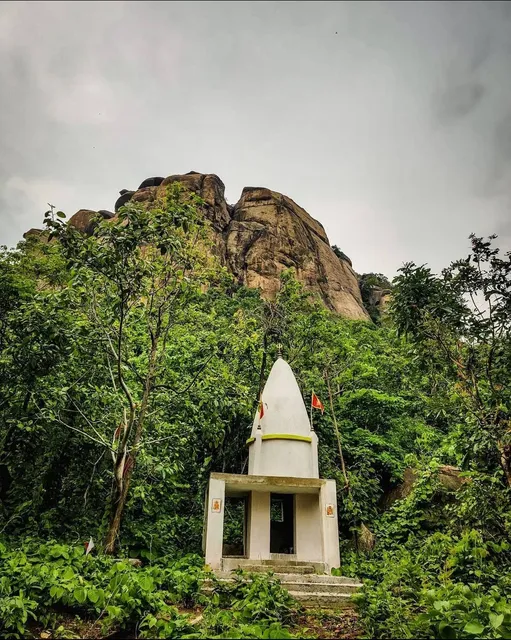 Nakta Hill