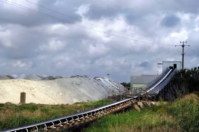 Le petit train des salins d'Aigues Mortes