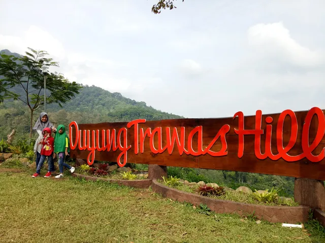 Duyung Trawas Hill Waterfall