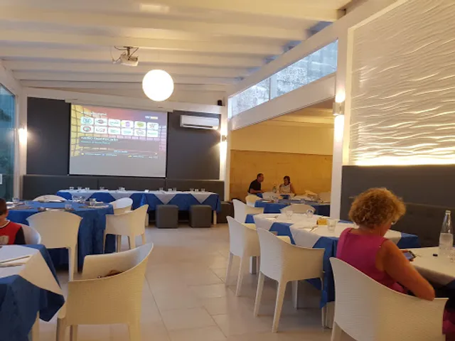 Garden Restaurant Ikebana