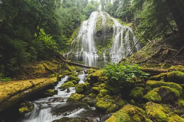 Proxy Falls